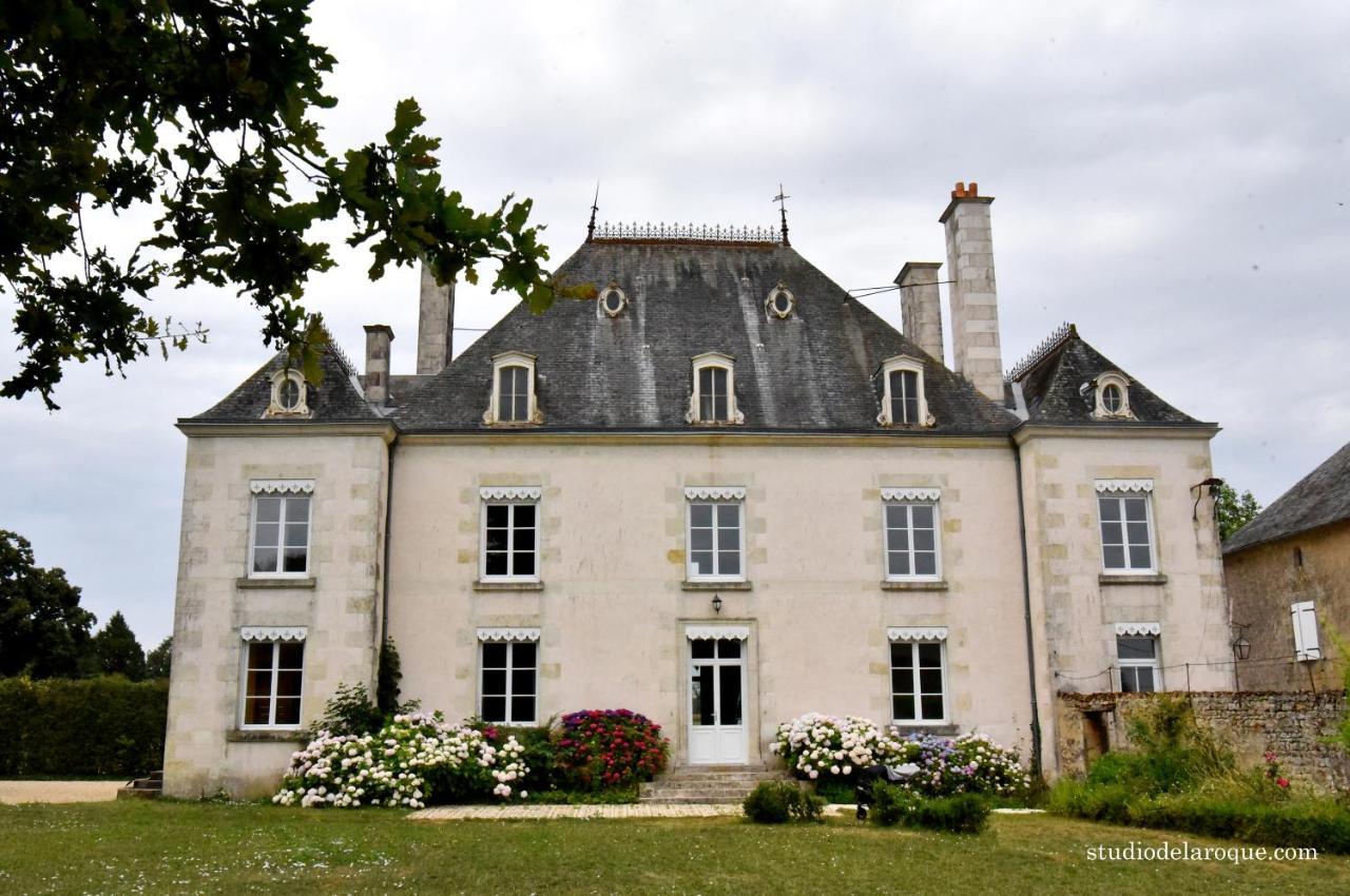 Domaine De La Briouse Bed & Breakfast Sanxay Eksteriør bilde
