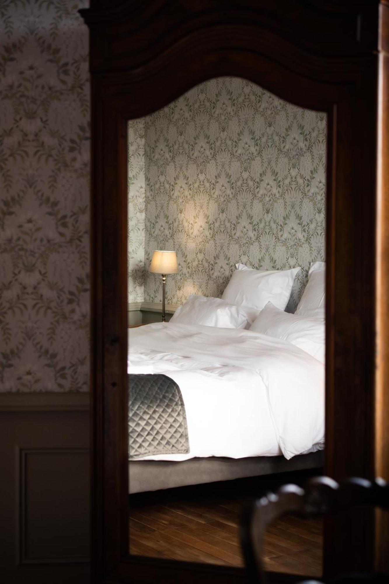 Domaine De La Briouse Bed & Breakfast Sanxay Eksteriør bilde