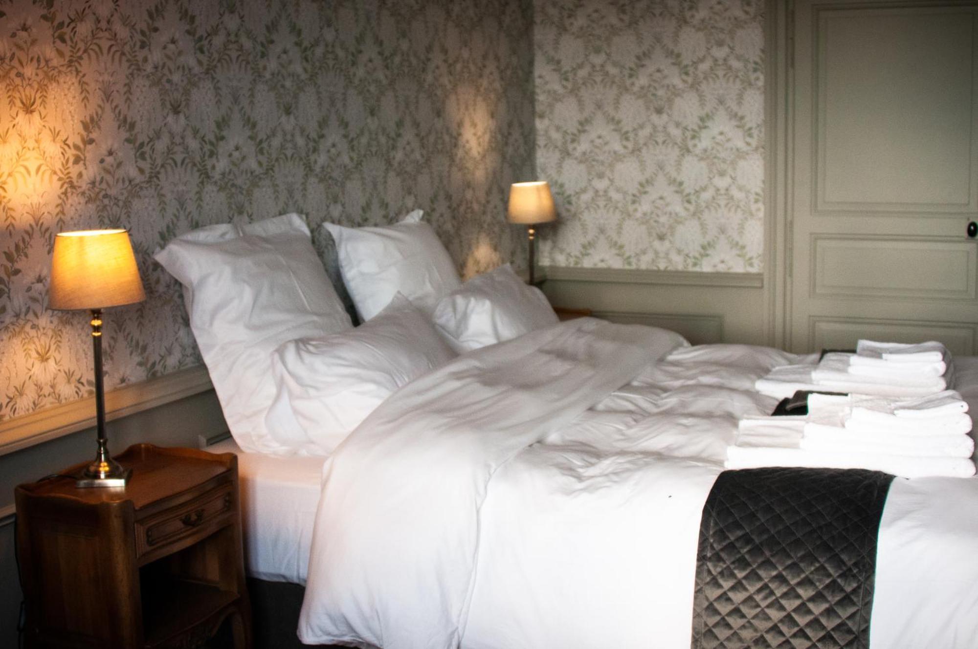Domaine De La Briouse Bed & Breakfast Sanxay Eksteriør bilde