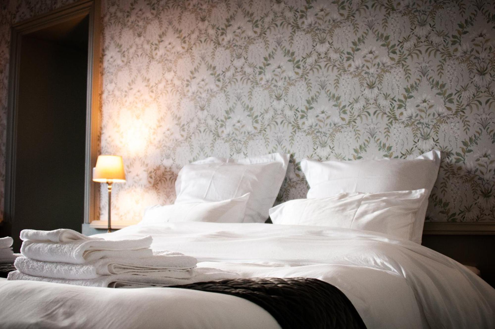 Domaine De La Briouse Bed & Breakfast Sanxay Eksteriør bilde